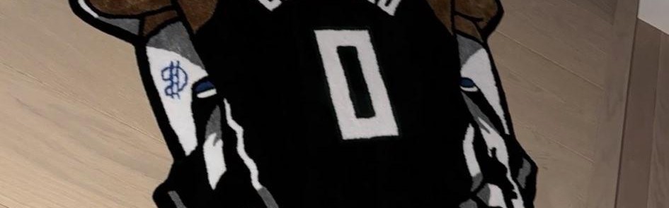 激励并警醒自己，利拉德将跟腱受伤的画面印在自家地毯上