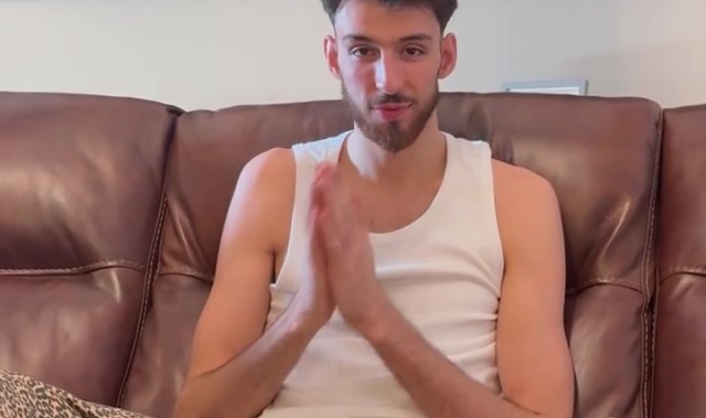 球探体育-筷子兄弟！切特发微博感谢周琦：谢谢你给我全明星投票！